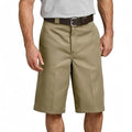 Loose Fit Cell Phone Pocket 13' Shorts-Menswear Classic Pocket Casual