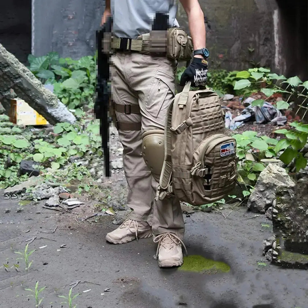 Men's combat pants