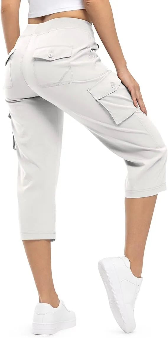 Multi Pocket Capri Cargo Pants
